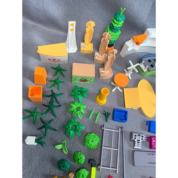 Playmobil Mixed Lot: People Accessories Furniture & More Perfect for Kids or Col - Picture 9 of 16